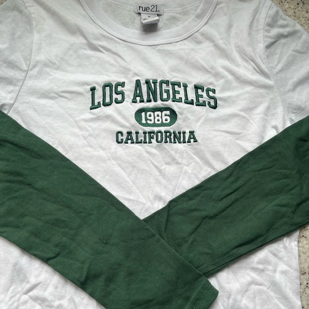 Rue21 Medium Classic White Tee